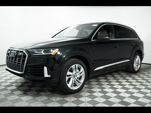 2023 Audi Q7 Premium Plus