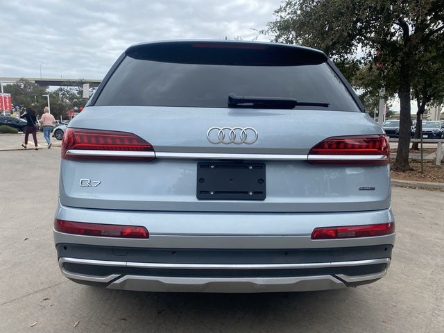 2023 Audi Q7 Premium Plus