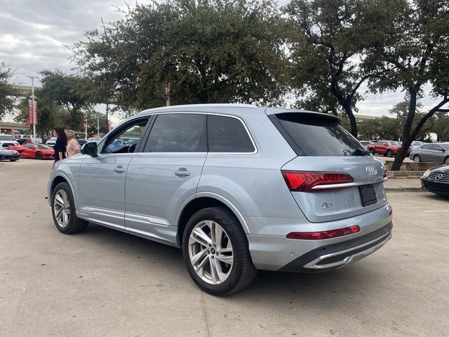 2023 Audi Q7 Premium Plus