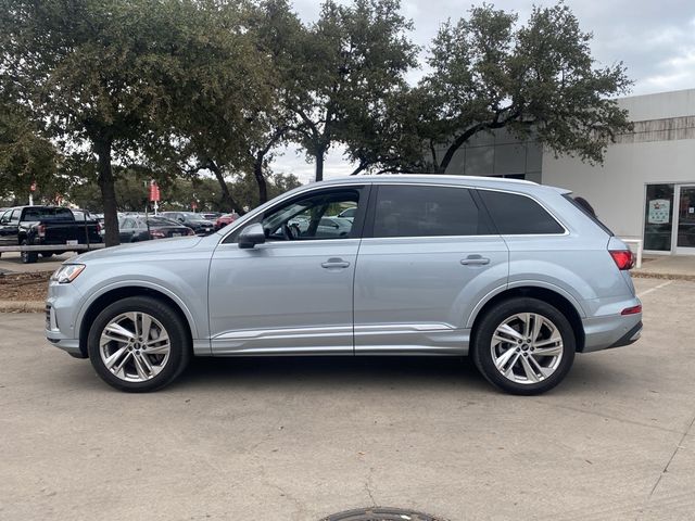 2023 Audi Q7 Premium Plus