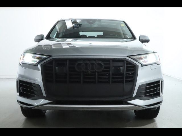 2023 Audi Q7 Premium Plus