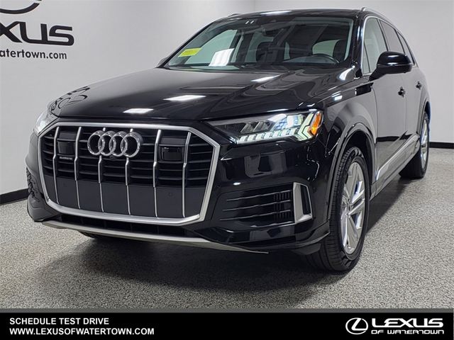 2023 Audi Q7 Premium Plus