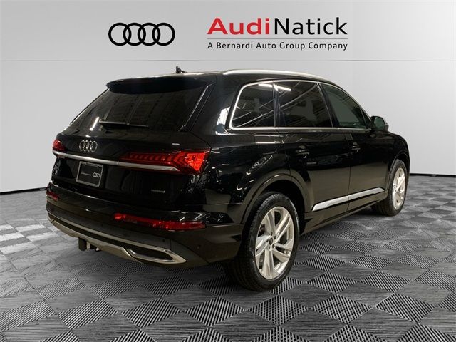 2023 Audi Q7 Premium Plus