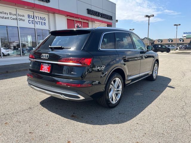 2023 Audi Q7 Premium Plus