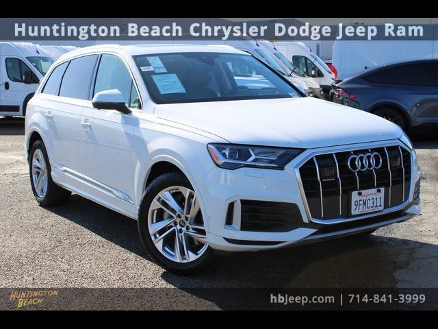 2023 Audi Q7 Premium Plus