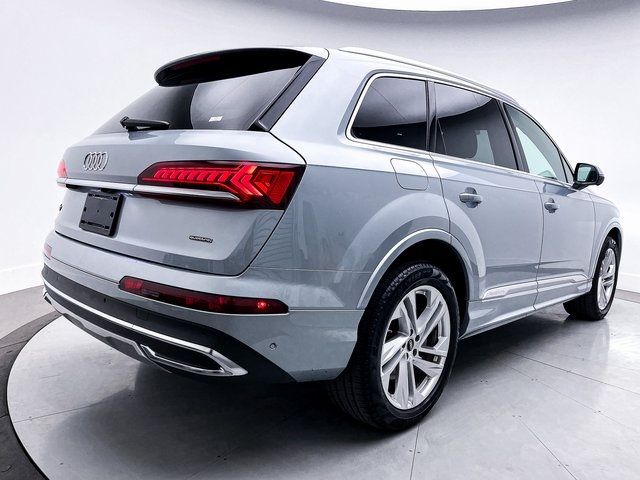 2023 Audi Q7 Premium Plus