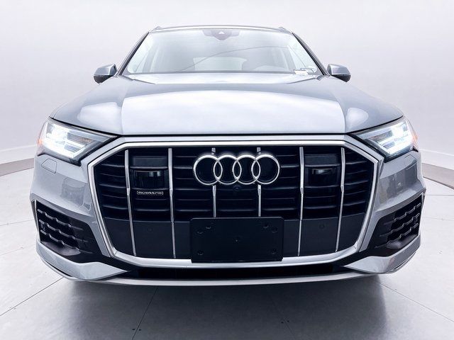 2023 Audi Q7 Premium Plus