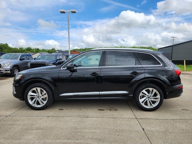 2023 Audi Q7 Premium Plus