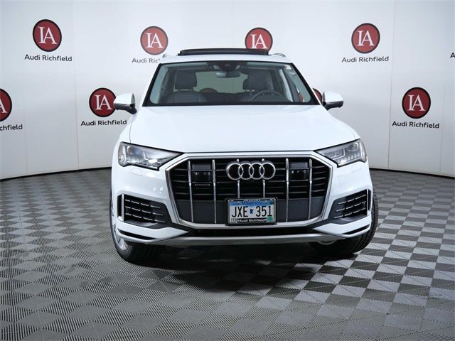 2023 Audi Q7 Premium Plus