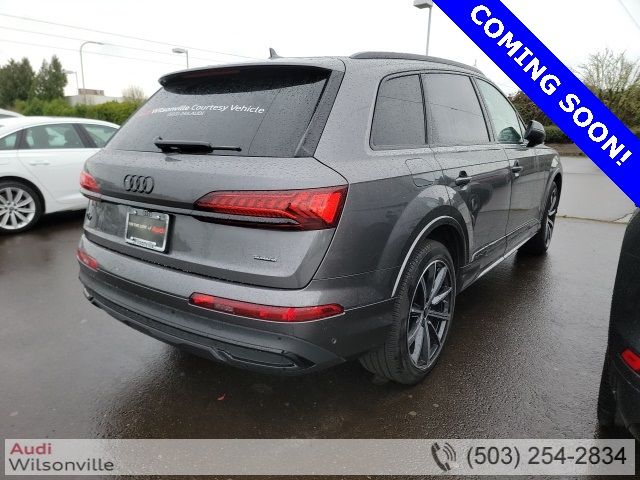 2023 Audi Q7 Premium Plus