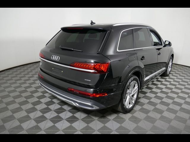 2023 Audi Q7 Premium Plus