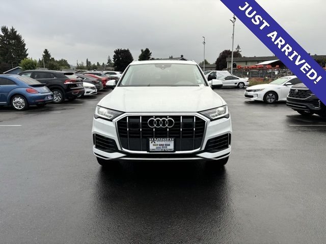 2023 Audi Q7 Premium Plus