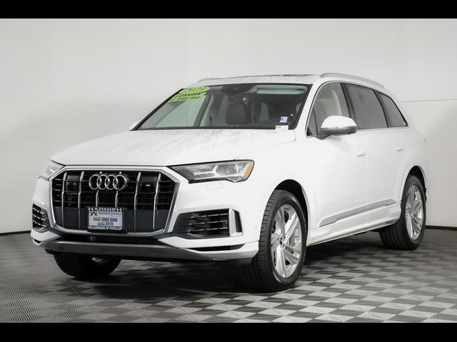 2023 Audi Q7 Premium Plus