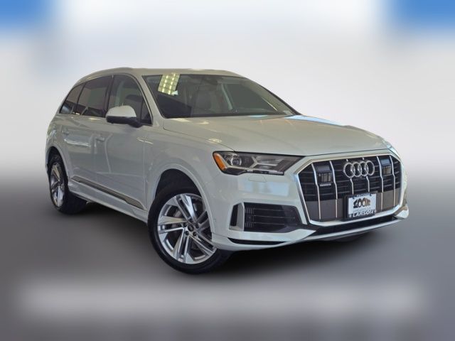2023 Audi Q7 Premium Plus