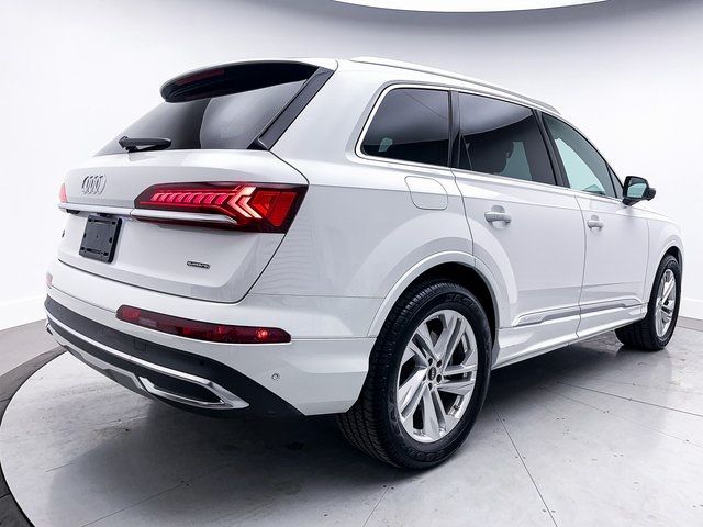 2023 Audi Q7 Premium Plus