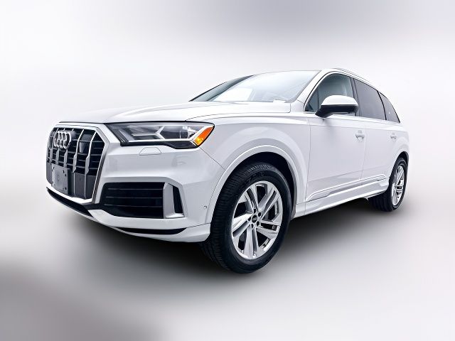 2023 Audi Q7 Premium Plus