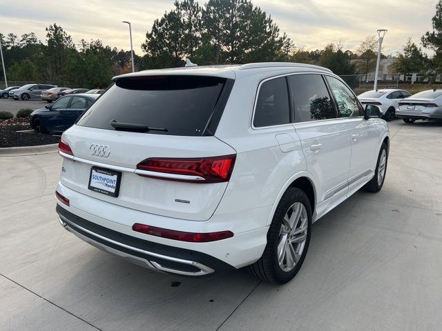 2023 Audi Q7 Premium Plus