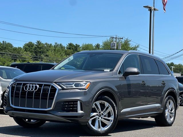 2023 Audi Q7 Premium Plus