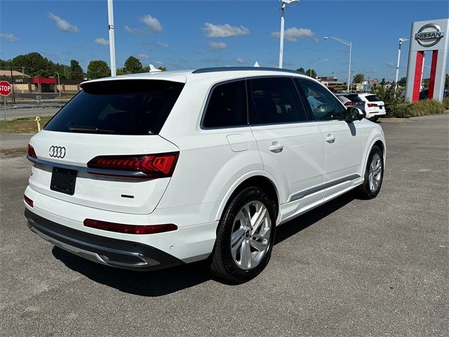 2023 Audi Q7 Premium Plus