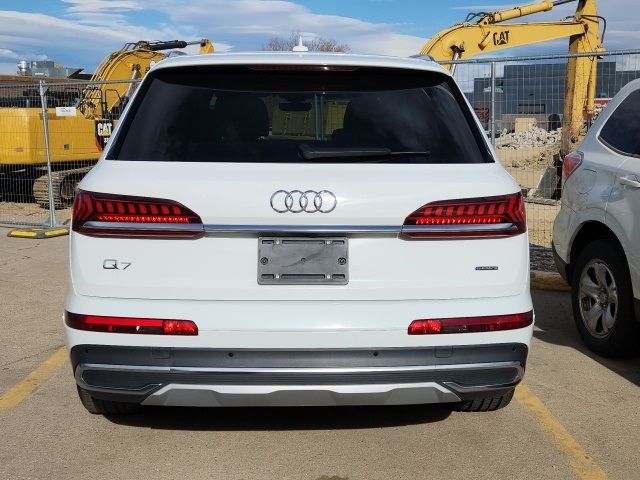 2023 Audi Q7 Premium Plus