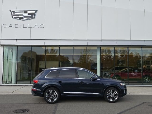 2023 Audi Q7 Premium Plus