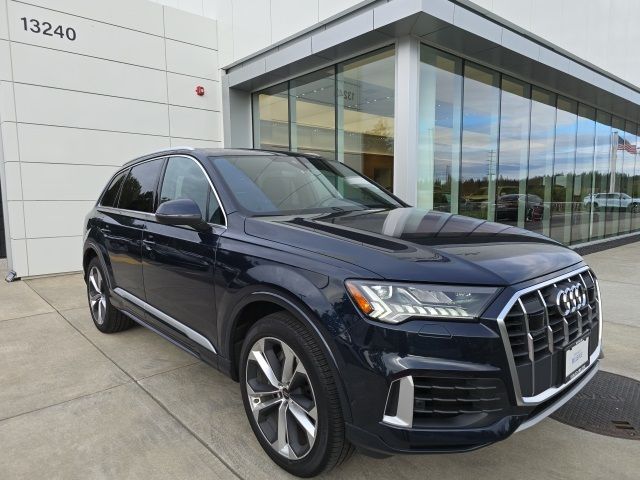 2023 Audi Q7 Premium Plus