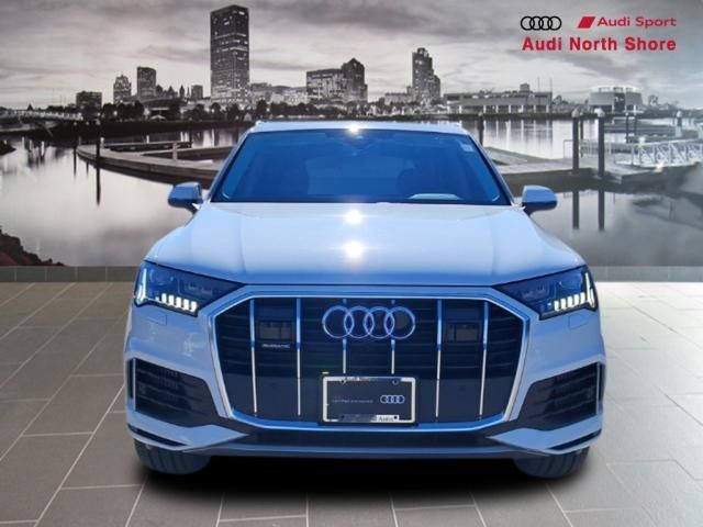 2023 Audi Q7 Premium Plus