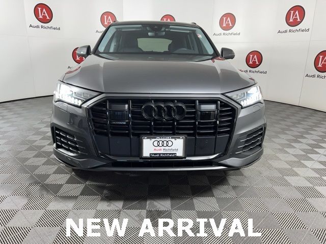 2023 Audi Q7 Premium Plus