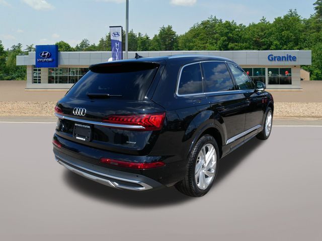 2023 Audi Q7 Premium Plus