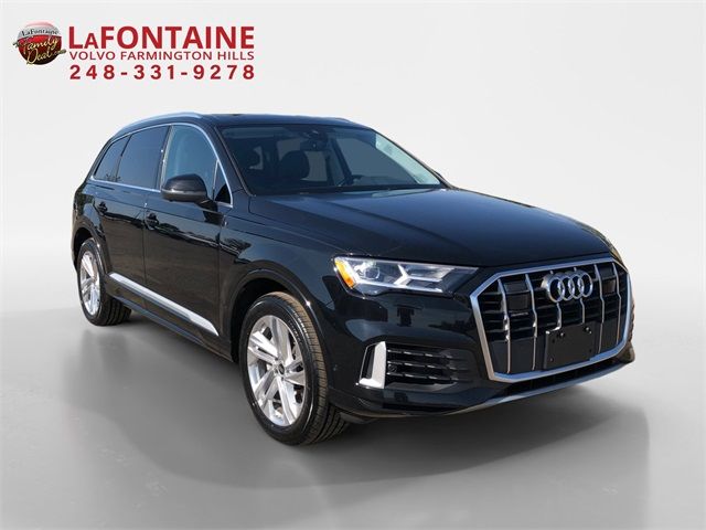 2023 Audi Q7 Premium Plus