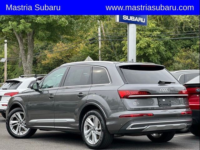 2023 Audi Q7 Premium Plus