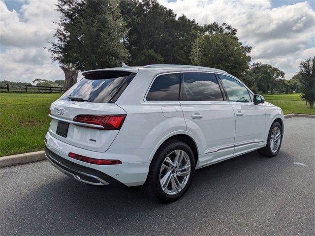 2023 Audi Q7 Premium Plus