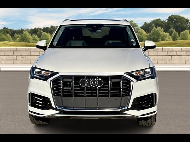 2023 Audi Q7 Premium Plus