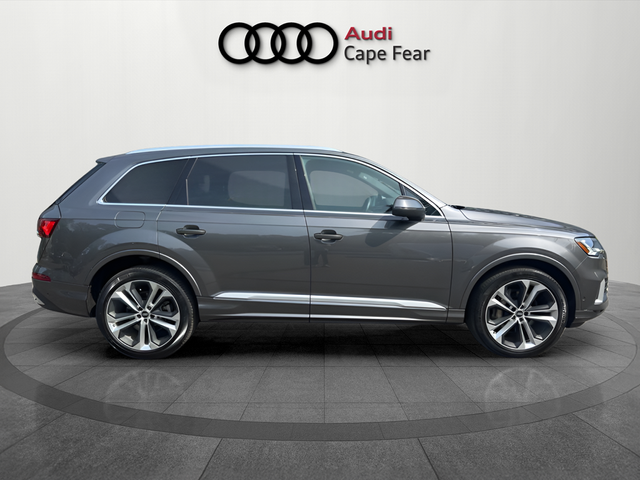 2023 Audi Q7 Premium Plus