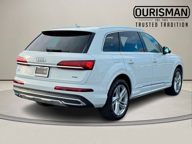 2023 Audi Q7 Premium Plus