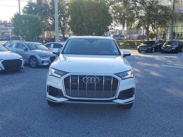 2023 Audi Q7 Premium Plus