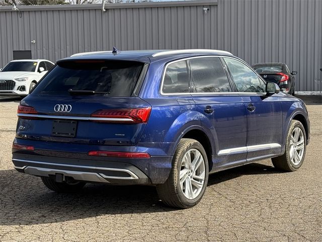 2023 Audi Q7 Premium Plus