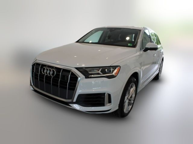 2023 Audi Q7 Premium Plus