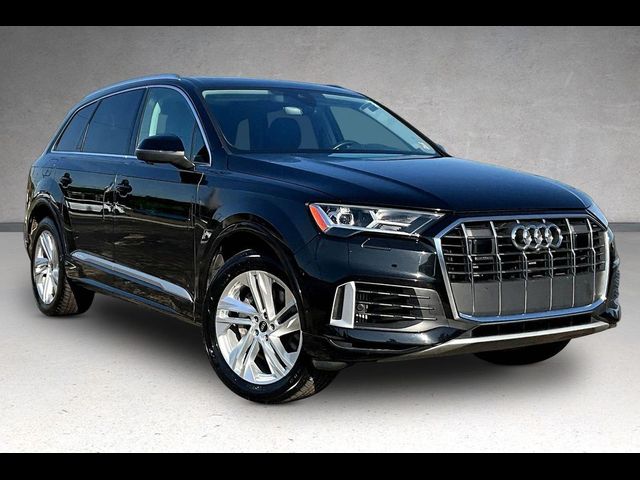 2023 Audi Q7 Premium Plus