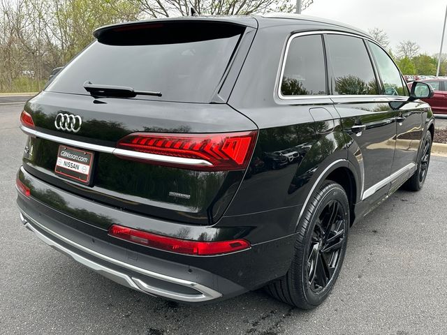 2023 Audi Q7 Premium Plus