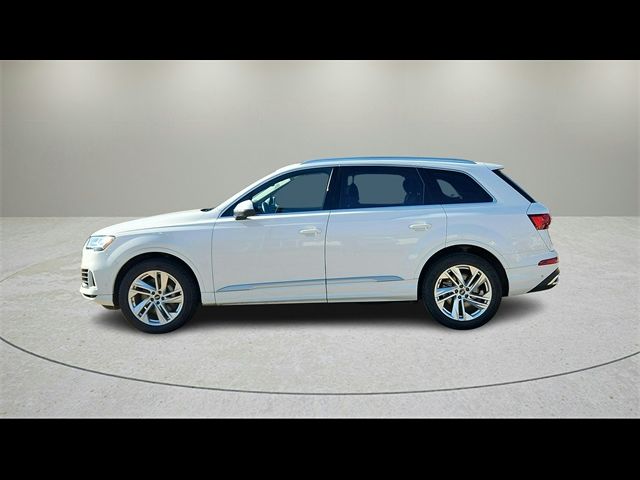 2023 Audi Q7 Premium Plus