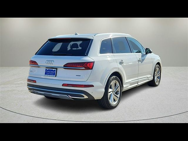 2023 Audi Q7 Premium Plus