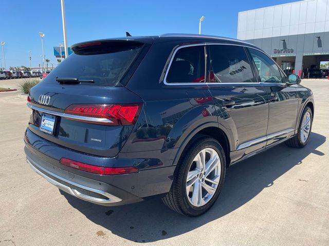 2023 Audi Q7 Premium Plus