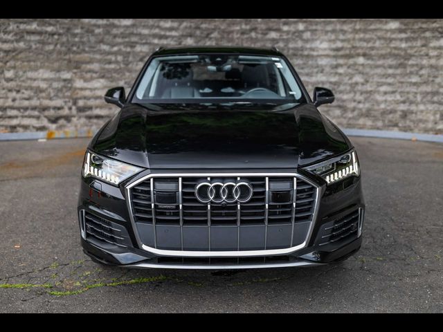 2023 Audi Q7 Premium Plus