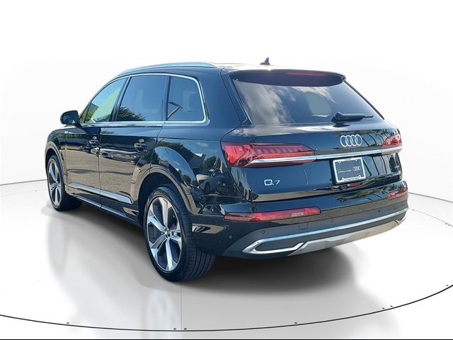 2023 Audi Q7 Premium Plus