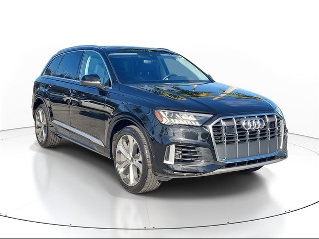 2023 Audi Q7 Premium Plus