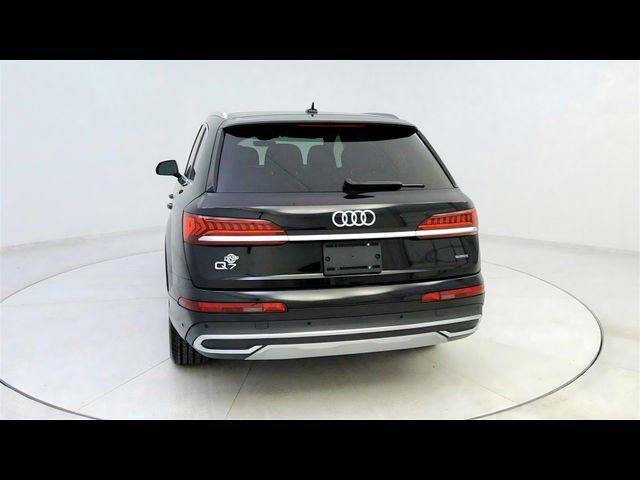 2023 Audi Q7 Premium Plus