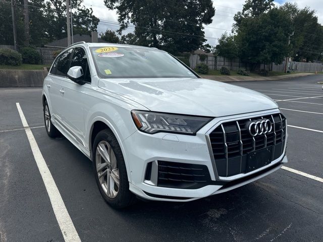 2023 Audi Q7 Premium