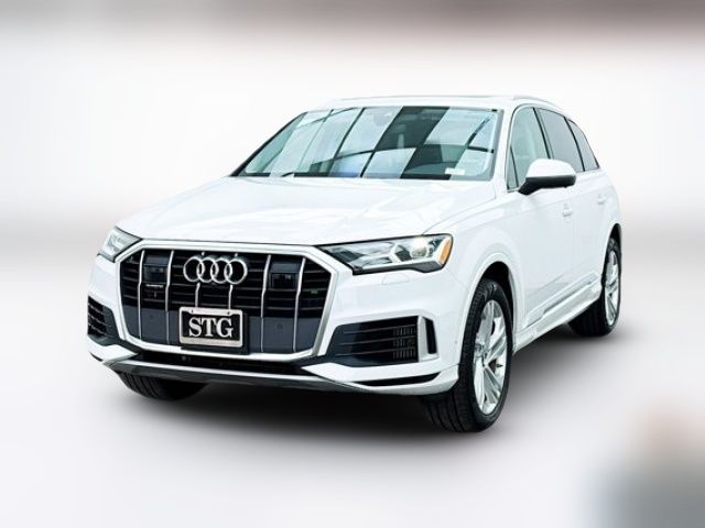 2023 Audi Q7 Premium Plus