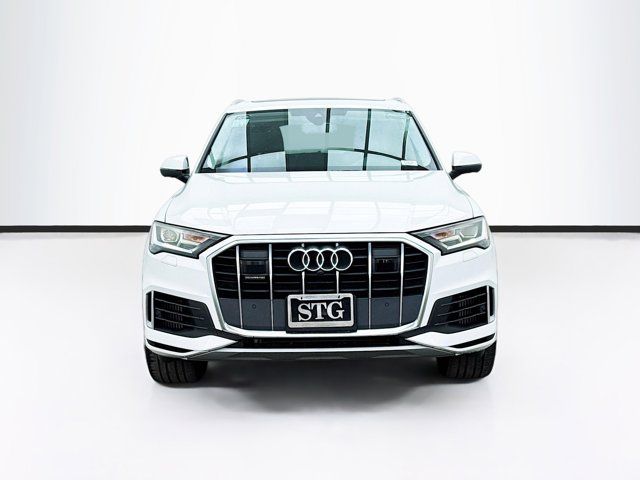 2023 Audi Q7 Premium Plus